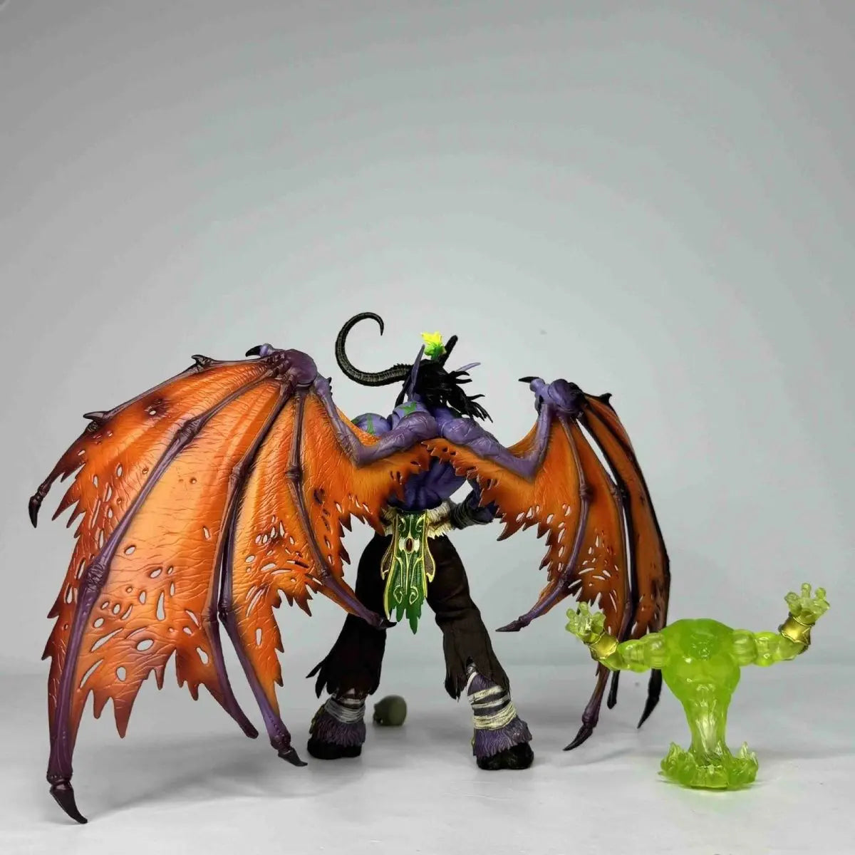 World of Warcraft Illidan Stormrage PVC Figure