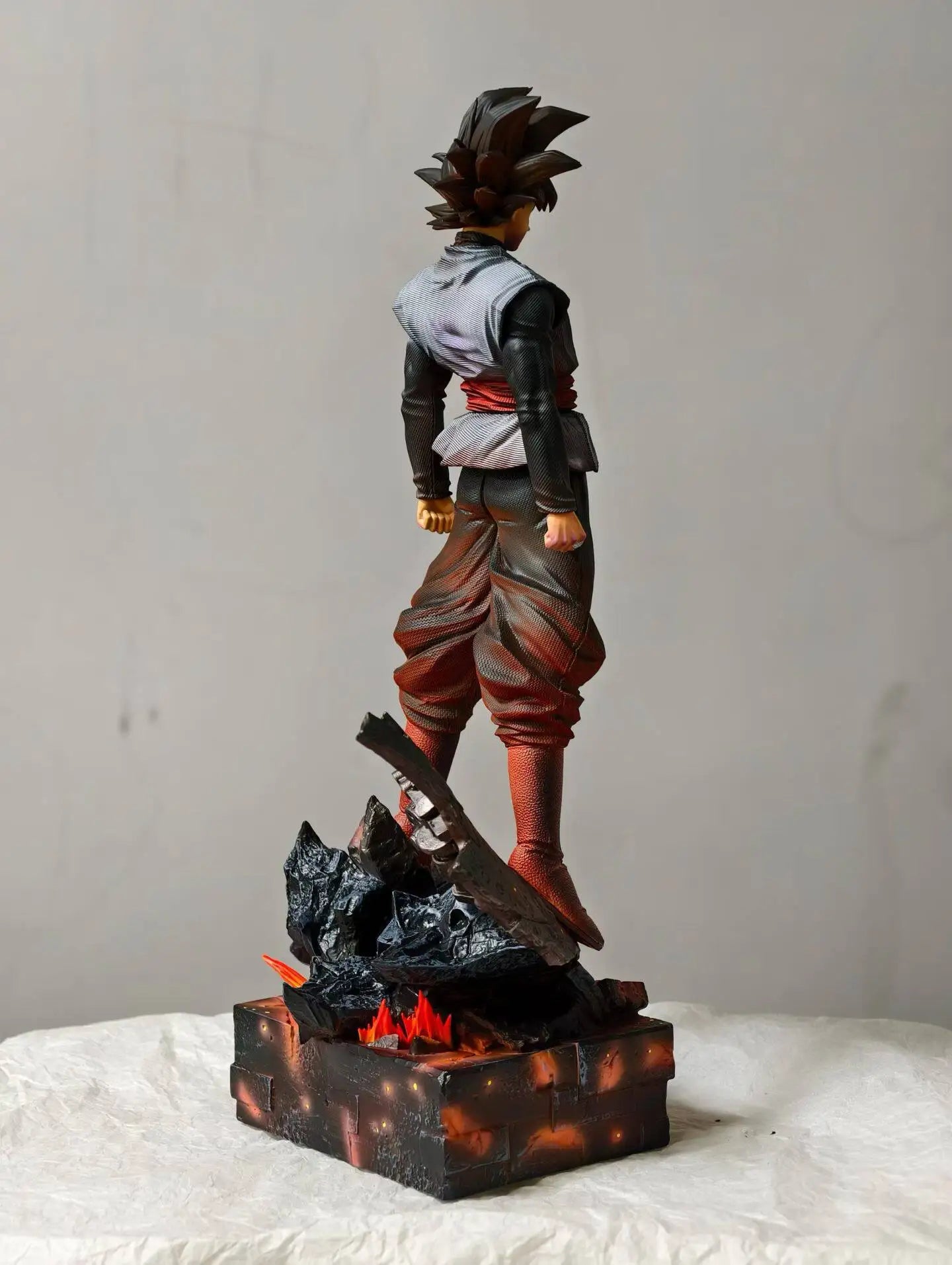 Dragon Ball Z Goku Black Super Saiyan Figure – 37cm